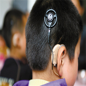 【大连助听器马栏老店】爱耳月关爱老人听力，提高晚年生活品质0411-84210003  