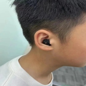 【大连助听器总部】延缓听力下降0411-84338707  